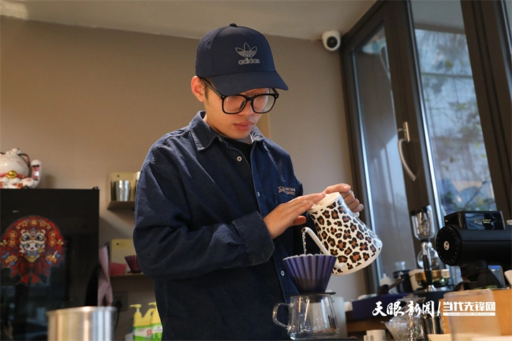 dD0xNzY0MjI0NTMwX3I9MTc5N2E5ZDBfdz03MjBfcT0xMDBfZT1qcGc=.webp 5.jpg