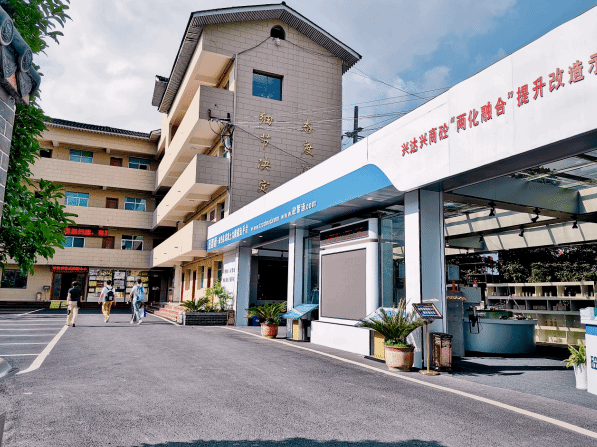 1768273665857012232.png image.png