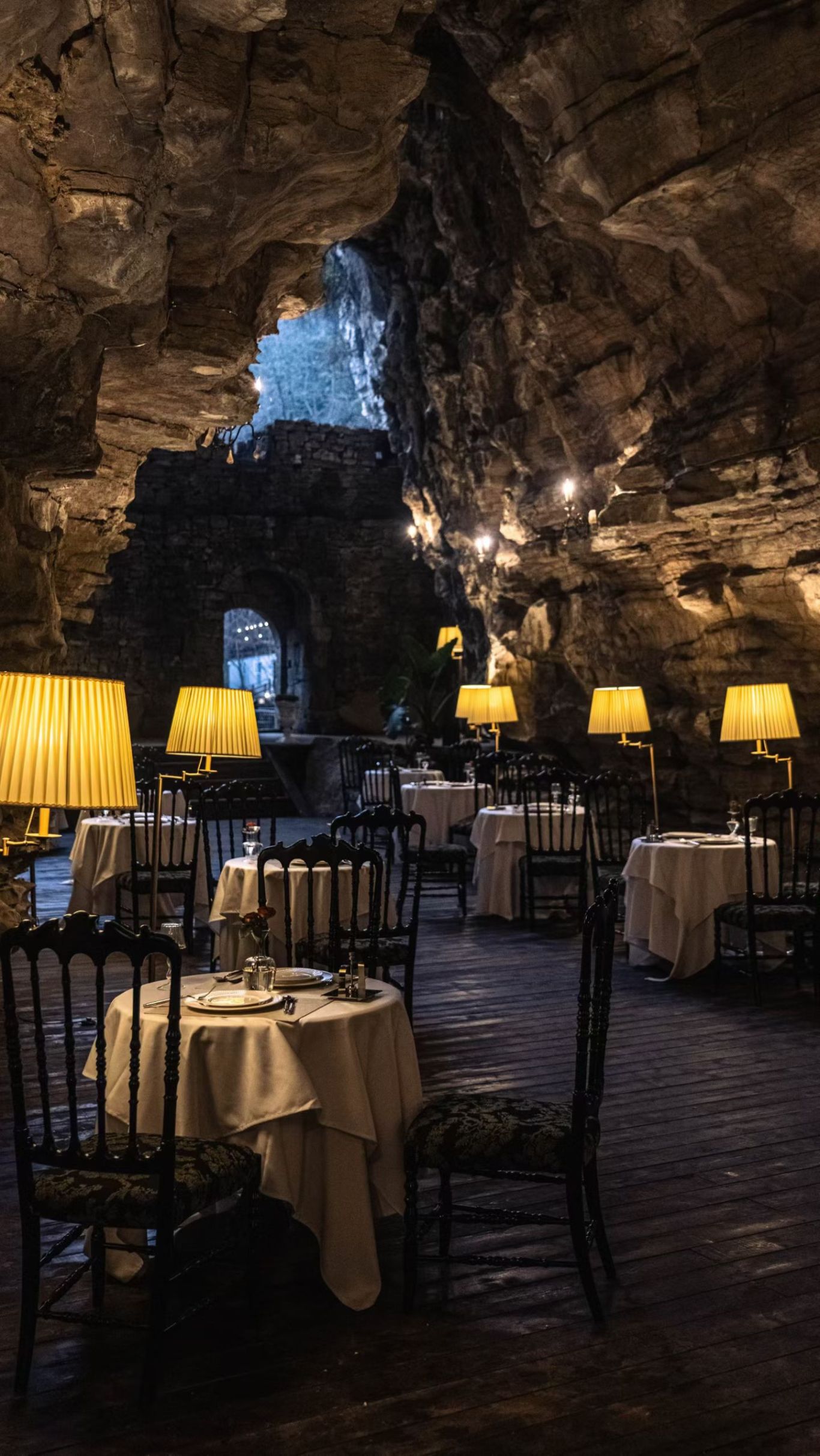 洞穴餐厅-FZ10021650237.jpg