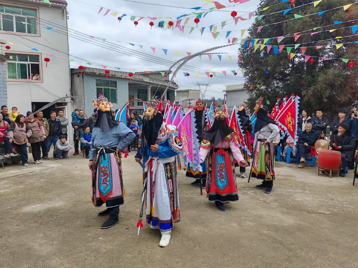 张家井村：重拾地戏老技艺 唱响乡村幸福年-FZ10021722628.jpg