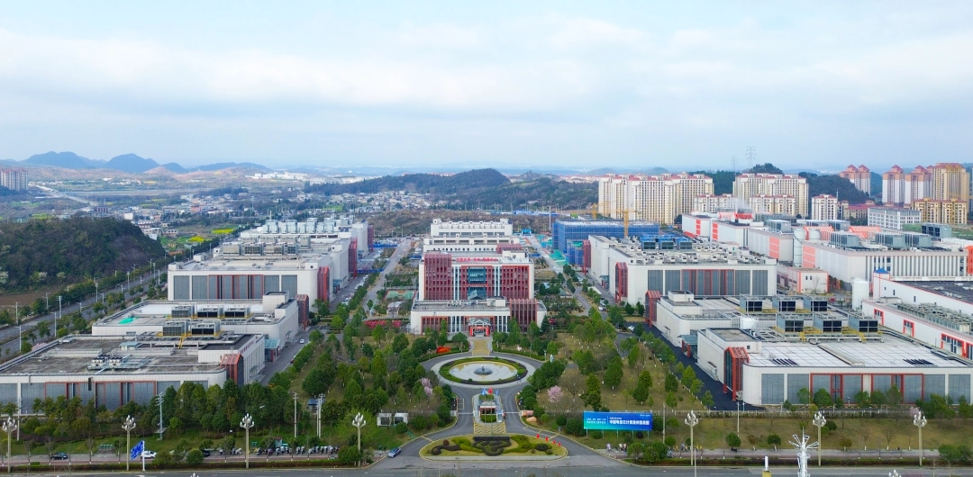 dD0xNzcyNDMyNTE2X3I9Y2IwYjU4Zjhfdz0xMDgwX3E9MTAwX2U9SlBH.webp 张丽 DJI_0715.JPG