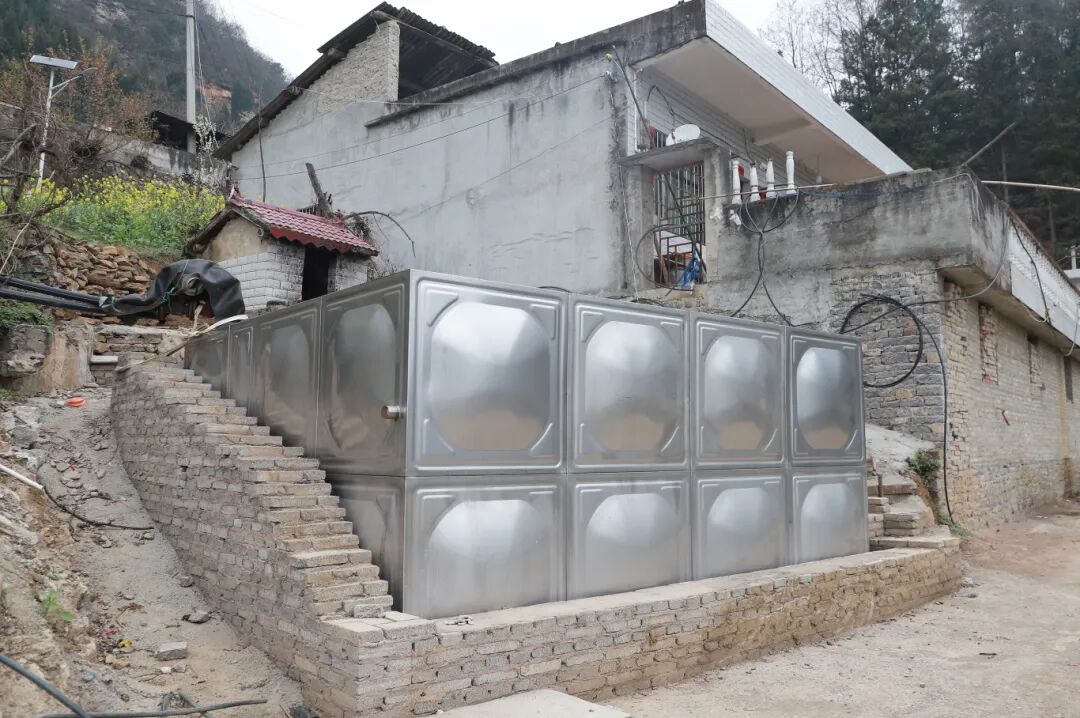鼠场村新修建的蓄水池-FZ10021784533.JPG