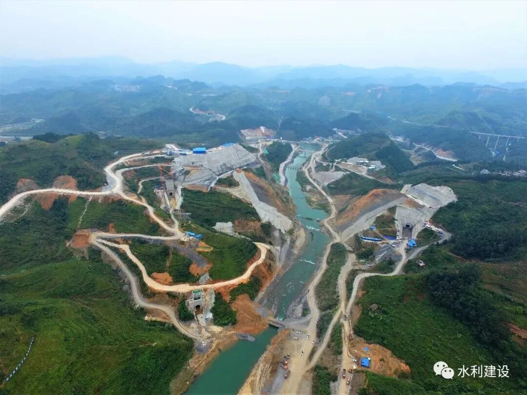 黄家湾水利枢纽工程全貌.jpg