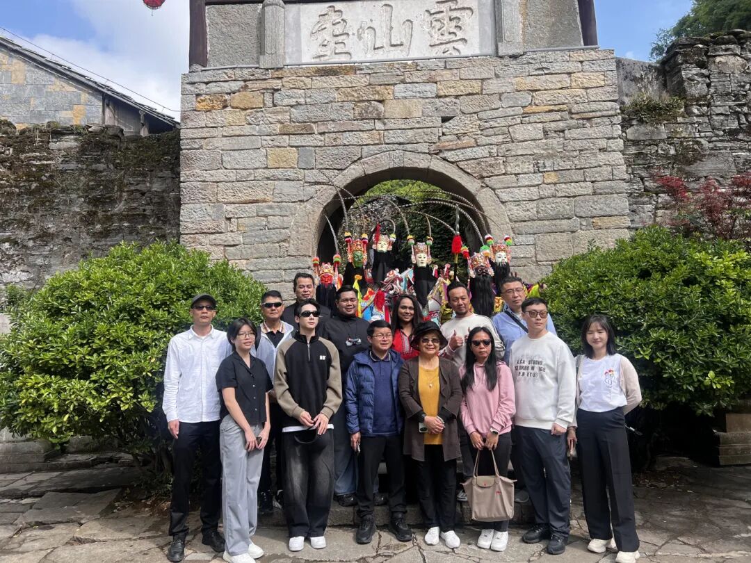 国际文旅体验官探秘安顺 尽显多彩文旅魅力-FZ10021960383.jpg